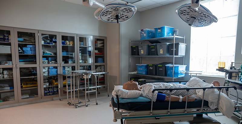 Central Piedmont simulation surgery room