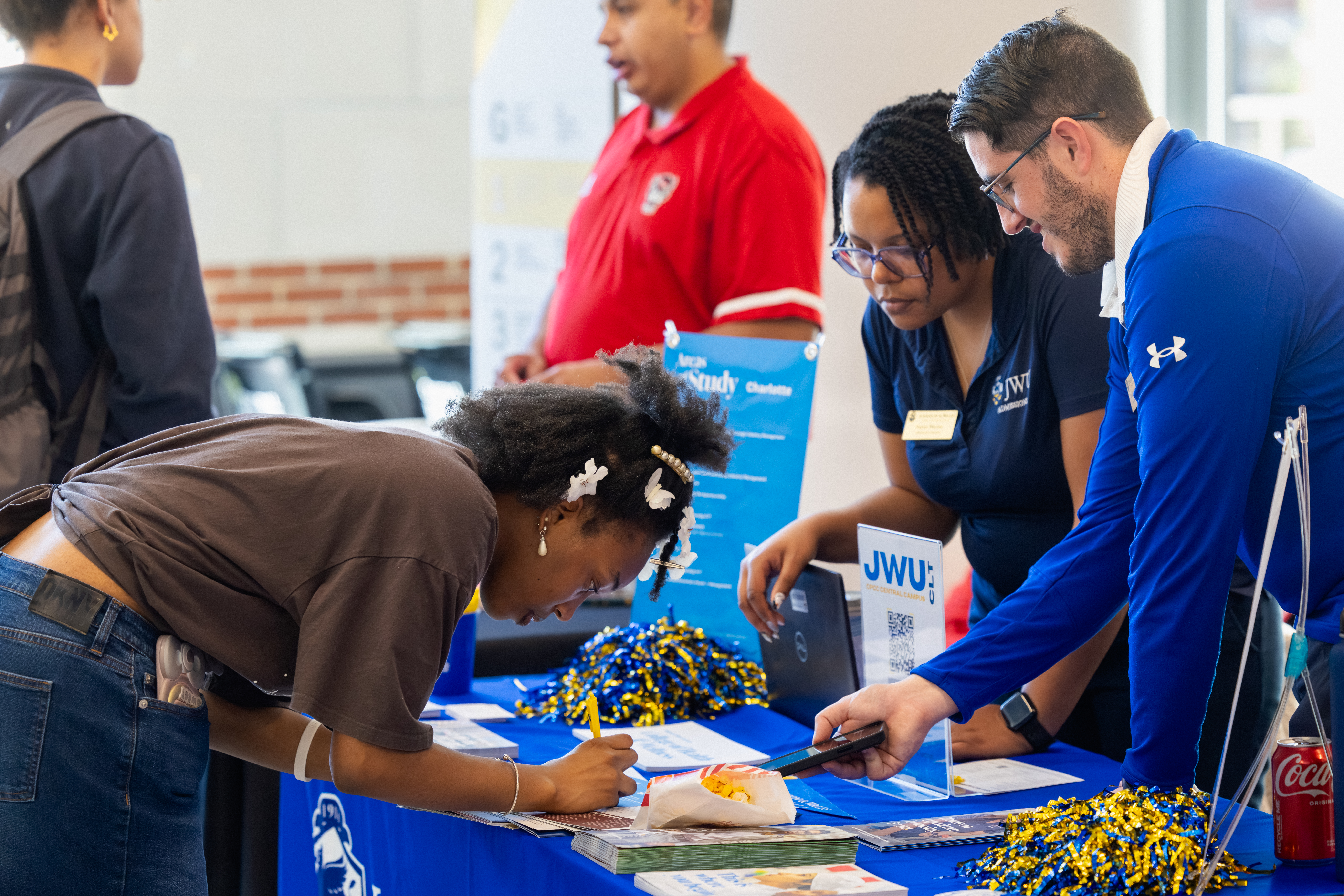 students at a transfer fair