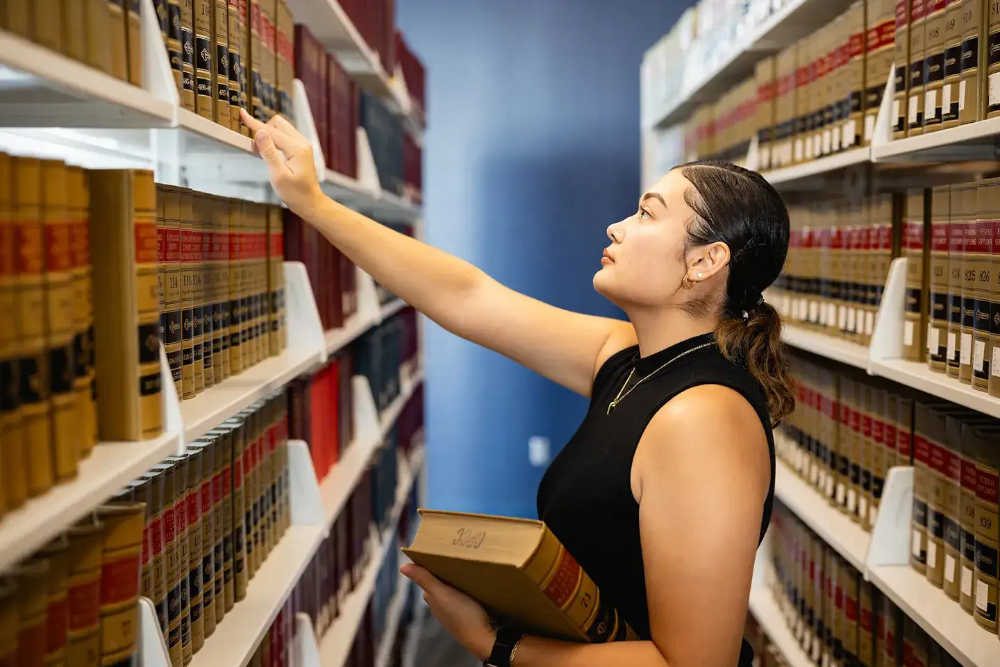 Book store image